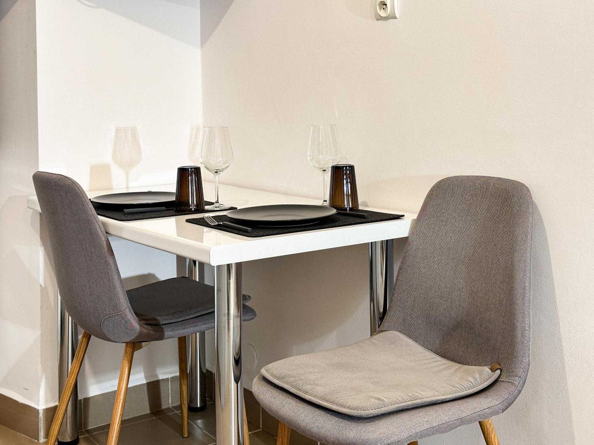 Rynek14 Old Town View Apartment Przemysl